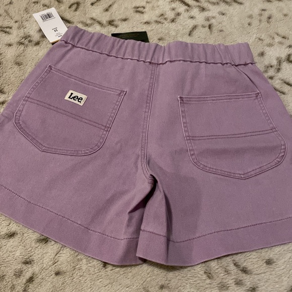 High Rise Shorts - Picture 3 of 3